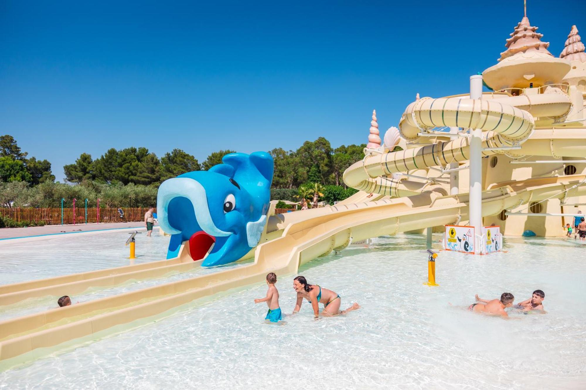 Camping Village Le Capanne Bibbona Buitenkant foto