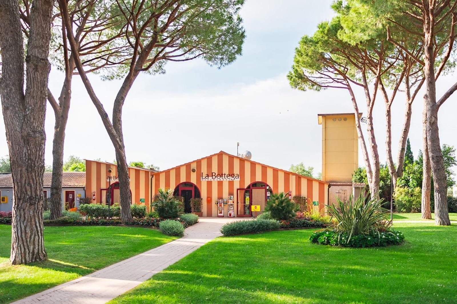Camping Village Le Capanne Bibbona Buitenkant foto