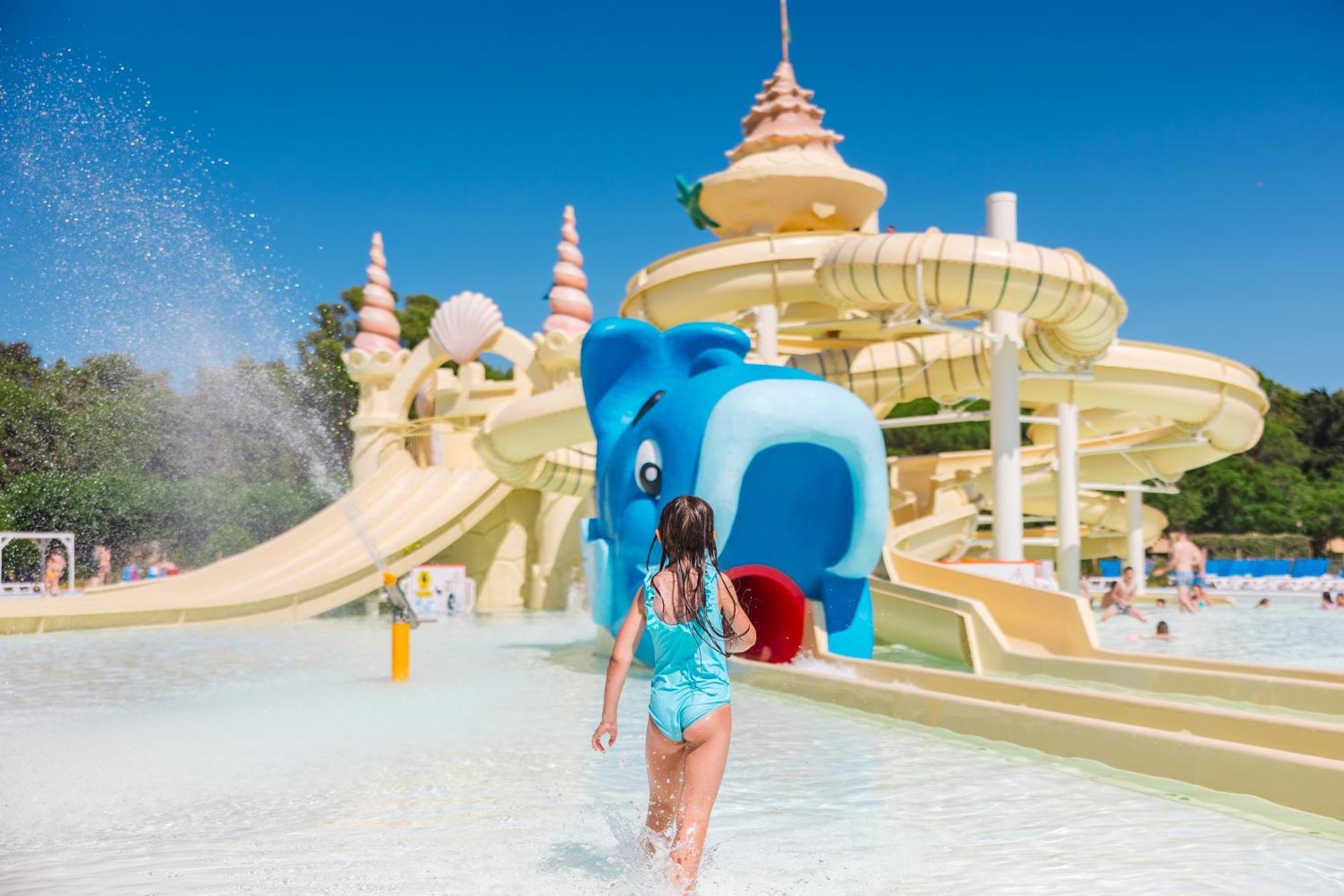 Camping Village Le Capanne Bibbona Buitenkant foto