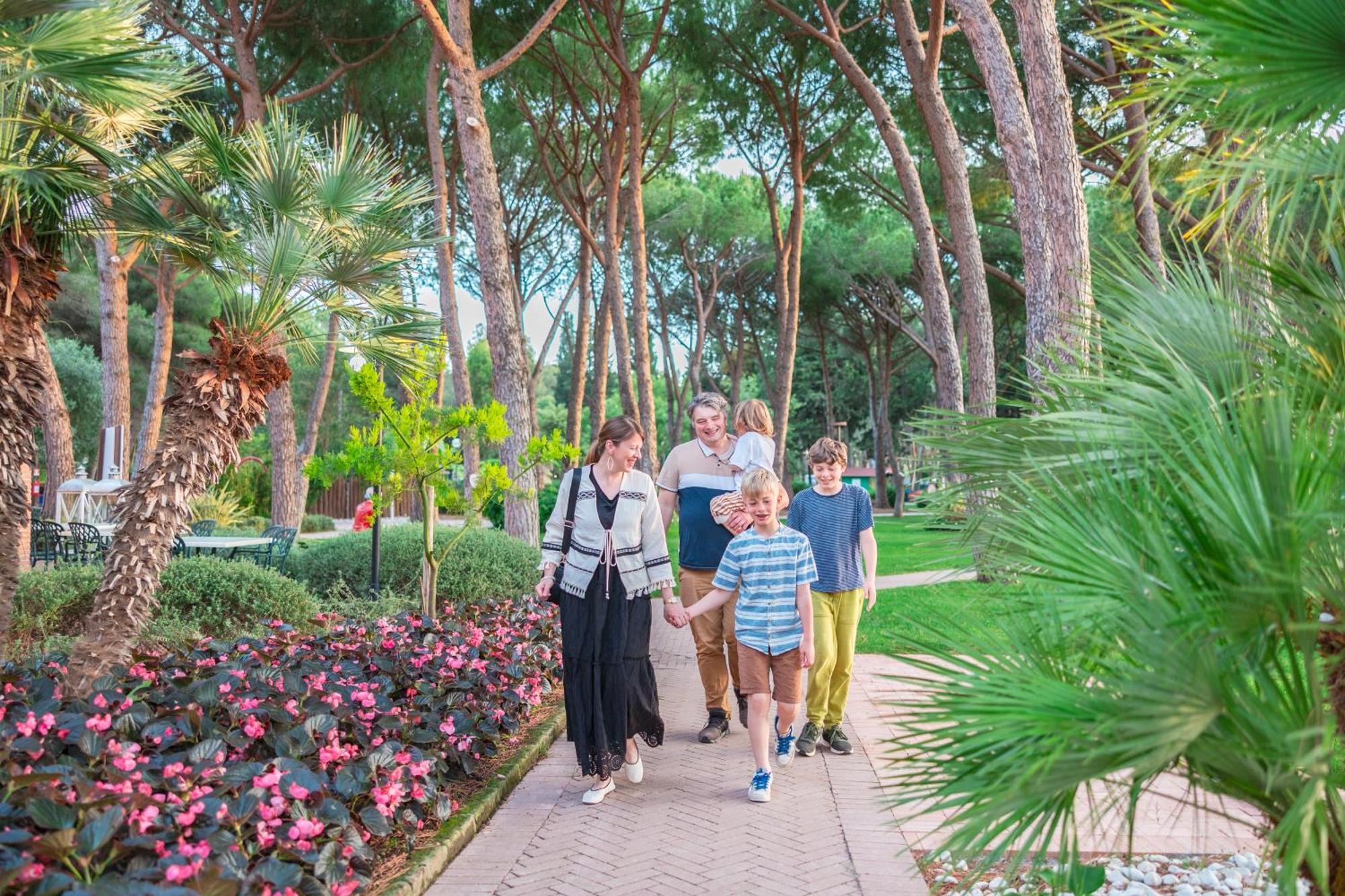 Camping Village Le Capanne Bibbona Buitenkant foto