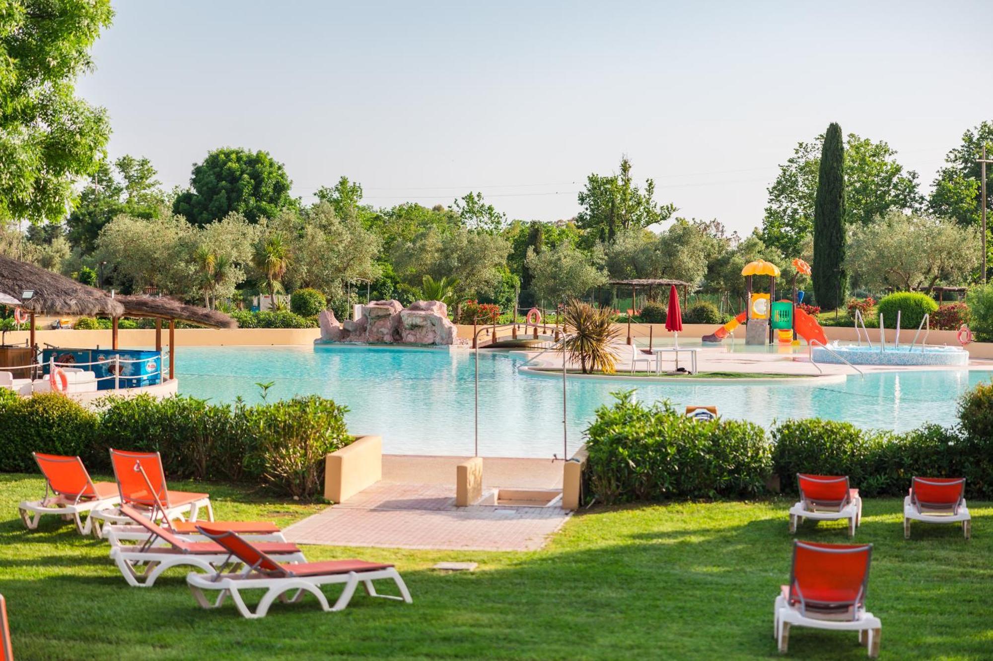 Camping Village Le Capanne Bibbona Buitenkant foto