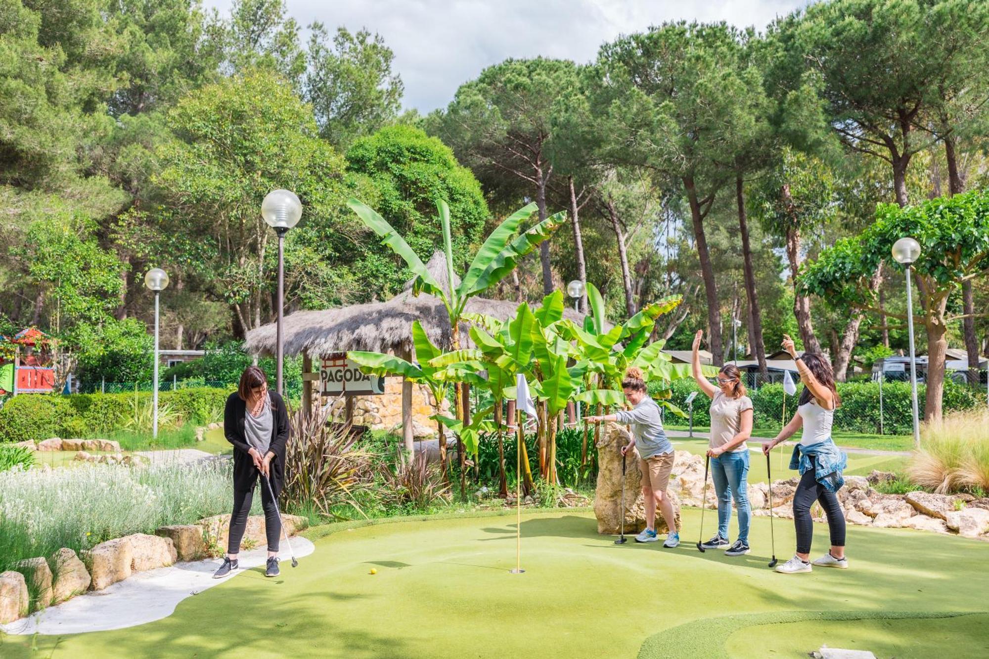 Camping Village Le Capanne Bibbona Buitenkant foto